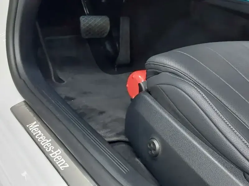 2025 Mercedes-Benz E-Класс с пробегом 10 148 км