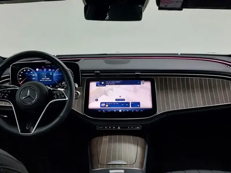 2025 Mercedes-Benz E-Класс с пробегом 5 789 км