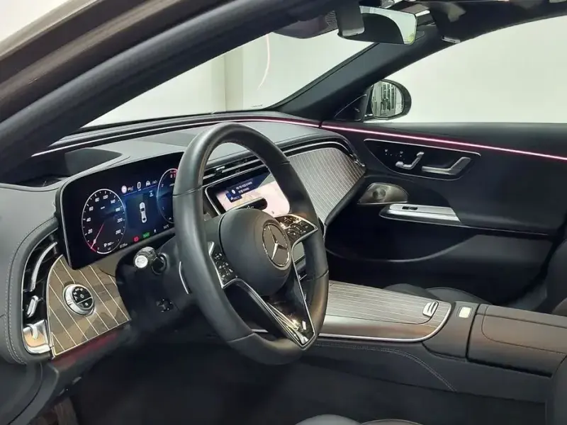 2025 Mercedes-Benz E-Класс с пробегом 5 789 км