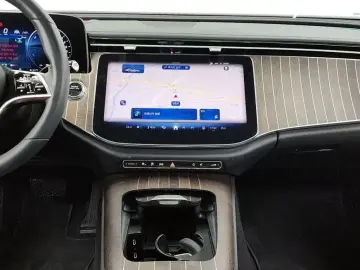2025 Mercedes-Benz E-Класс с пробегом 8 418 км