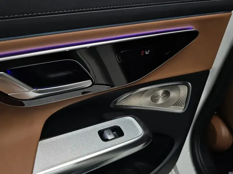 2025 Mercedes-Benz E-Класс с пробегом 13 794 км