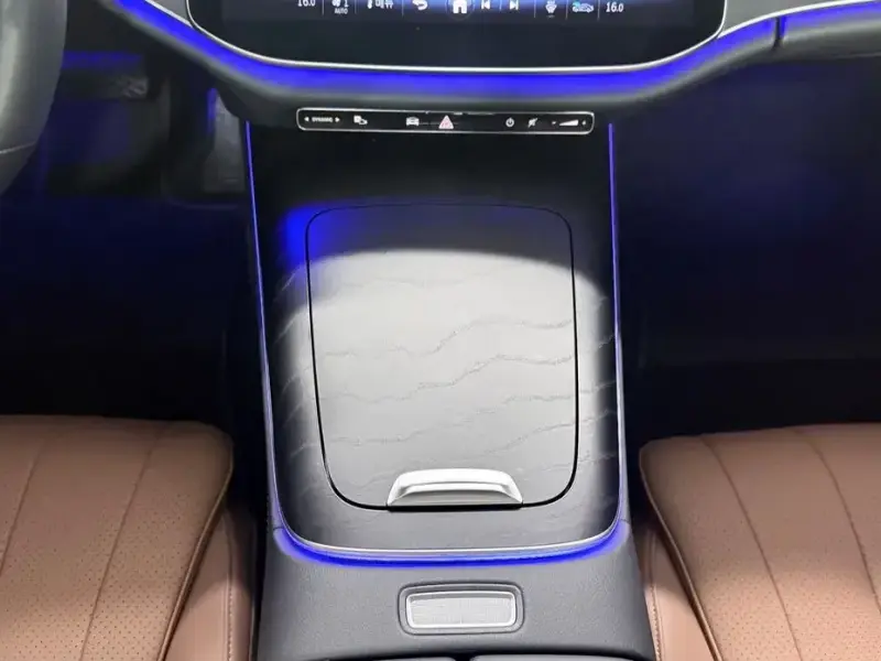 2024 Mercedes-Benz E-Класс с пробегом 19 821 км