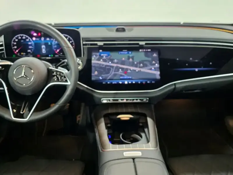 2025 Mercedes-Benz E-Класс с пробегом 13 099 км