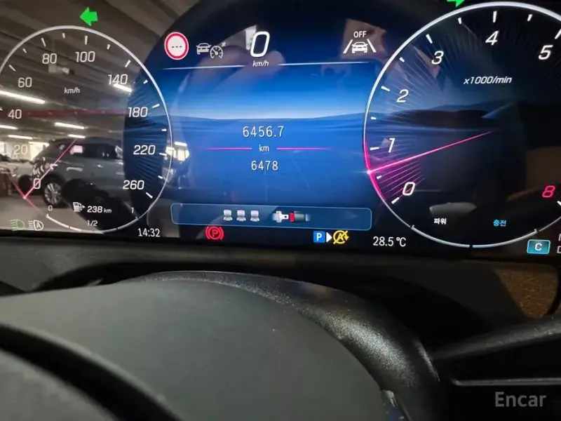 2025 Mercedes-Benz E-Класс с пробегом 6 478 км
