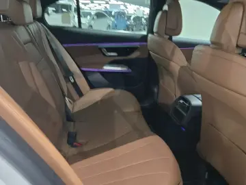 2025 Mercedes-Benz E-Класс с пробегом 6 171 км