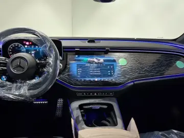 2025 Mercedes-Benz E-Класс с пробегом 30 км