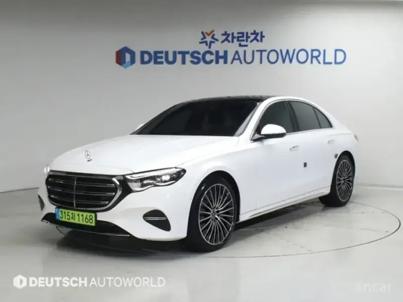 2024 Mercedes-Benz E-Класс с пробегом 28 057 км