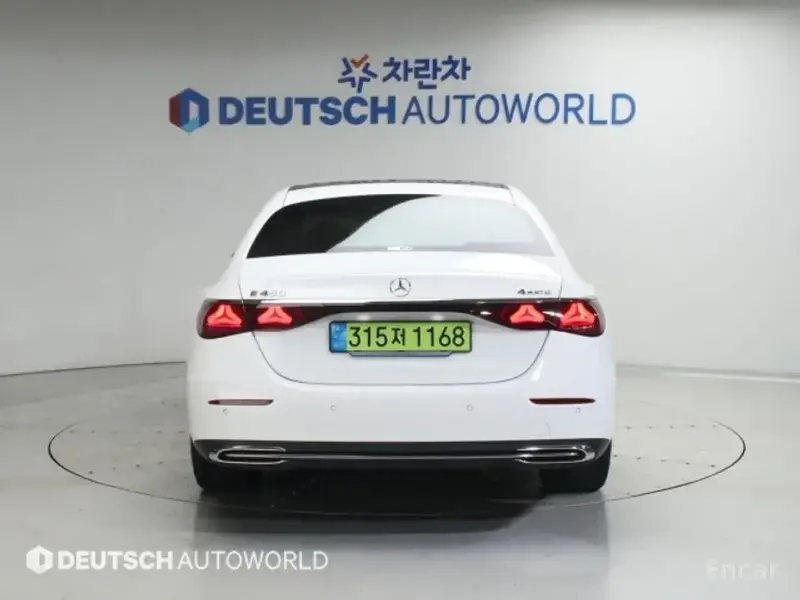 2024 Mercedes-Benz E-Класс с пробегом 28 057 км