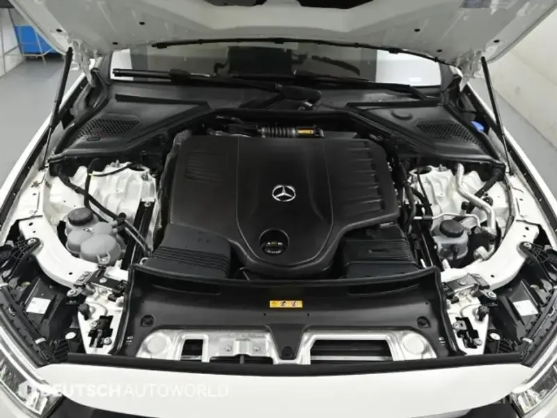 2024 Mercedes-Benz E-Класс с пробегом 28 057 км