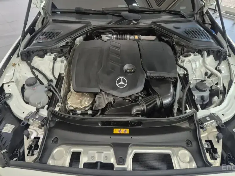 2024 Mercedes-Benz E-Класс с пробегом 19 122 км
