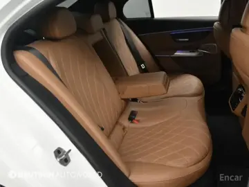 2024 Mercedes-Benz E-Класс с пробегом 28 057 км