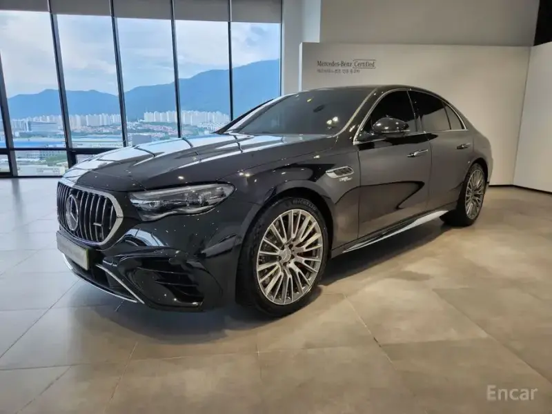 2025 Mercedes-Benz E-Класс с пробегом 3 045 км