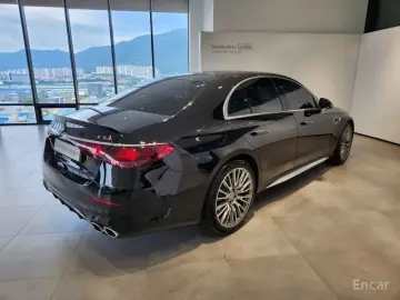 2025 Mercedes-Benz E-Класс с пробегом 3 045 км