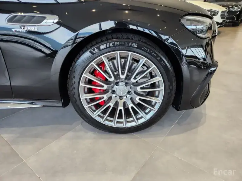 2025 Mercedes-Benz E-Класс с пробегом 3 045 км