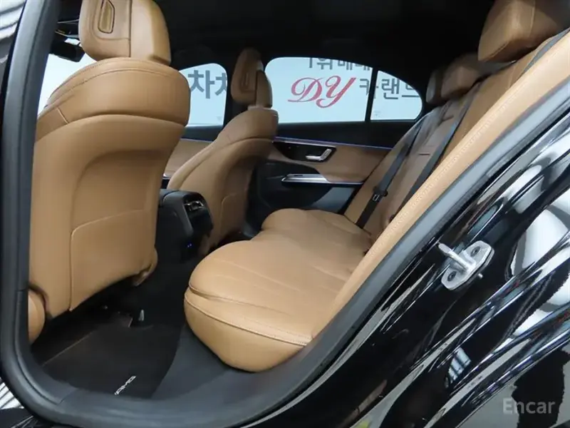2025 Mercedes-Benz E-Класс с пробегом 11 673 км