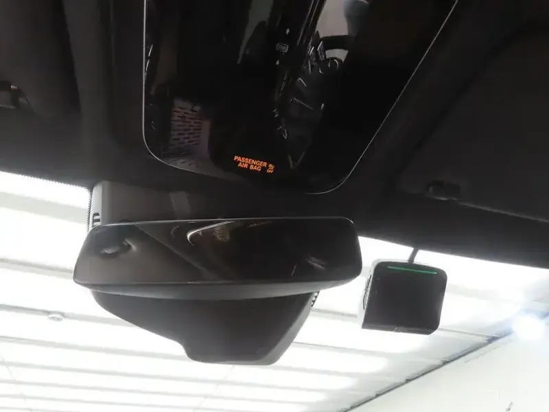 2025 Mercedes-Benz E-Класс с пробегом 7 340 км