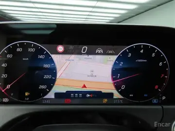 2025 Mercedes-Benz E-Класс с пробегом 9 137 км