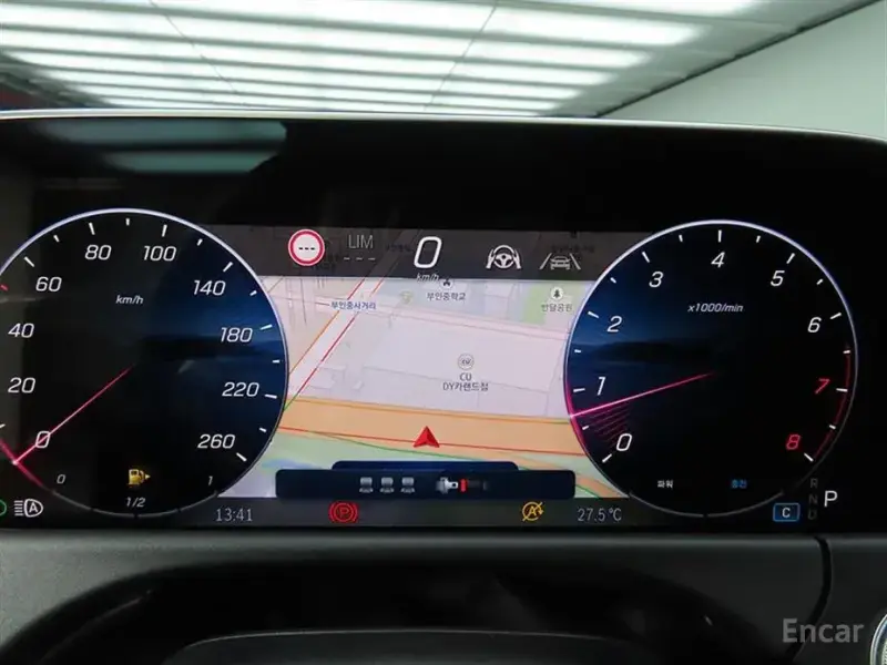 2025 Mercedes-Benz E-Класс с пробегом 9 137 км