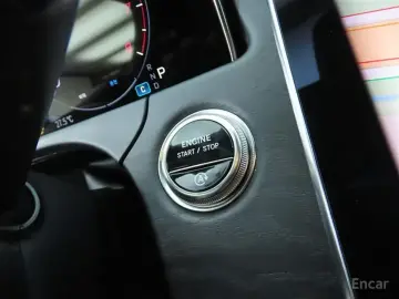 2025 Mercedes-Benz E-Класс с пробегом 9 137 км