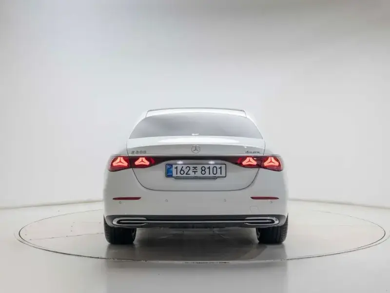 2026 Mercedes-Benz E-Класс с пробегом 3 842 км