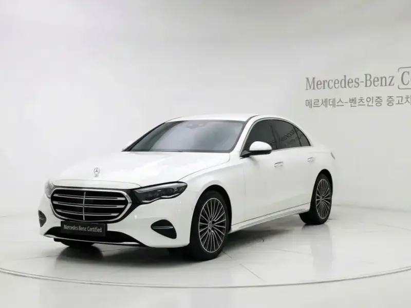 2025 Mercedes-Benz E-Класс с пробегом 8 272 км