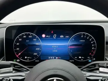 2025 Mercedes-Benz E-Класс с пробегом 14 598 км