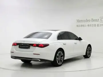 2025 Mercedes-Benz E-Класс с пробегом 5 699 км