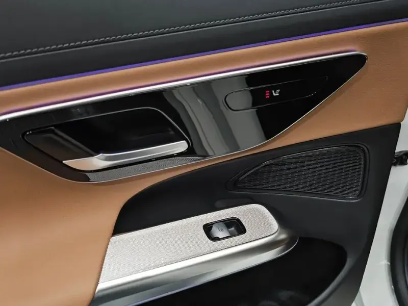 2024 Mercedes-Benz E-Класс с пробегом 24 953 км