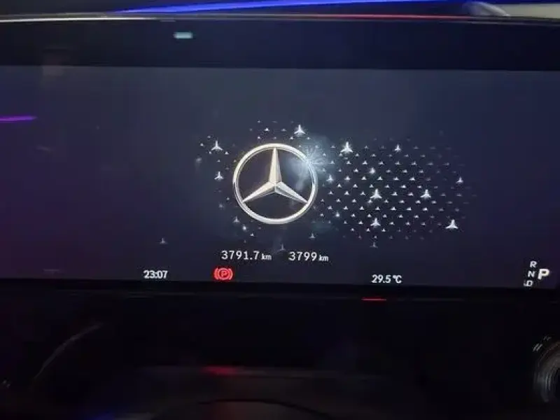 2026 Mercedes-Benz E-Класс с пробегом 3 900 км