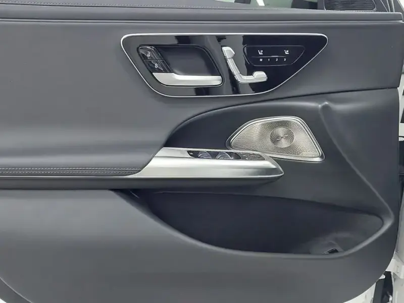 2024 Mercedes-Benz E-Класс с пробегом 21 531 км