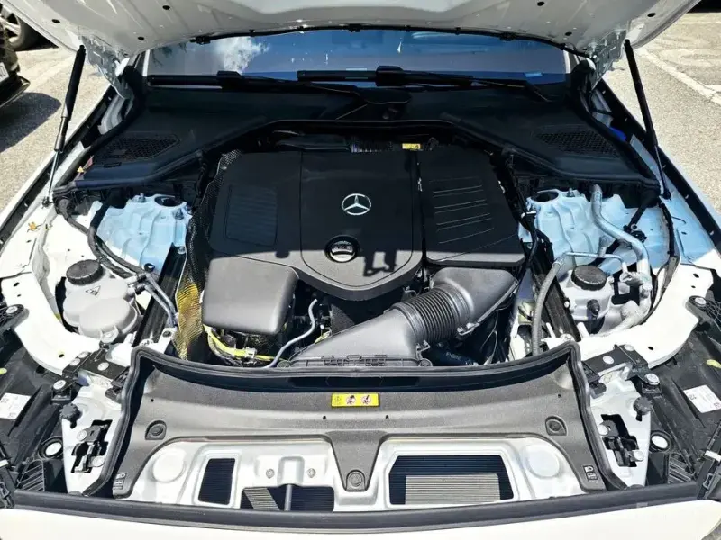 2025 Mercedes-Benz E-Класс с пробегом 3 185 км