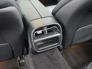 2025 Mercedes-Benz E-Класс с пробегом 10 508 км