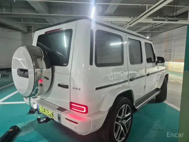 2025 Mercedes-Benz G-Класс с пробегом 12 900 км