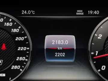 2024 Mercedes-Benz G-Класс с пробегом 2 200 км
