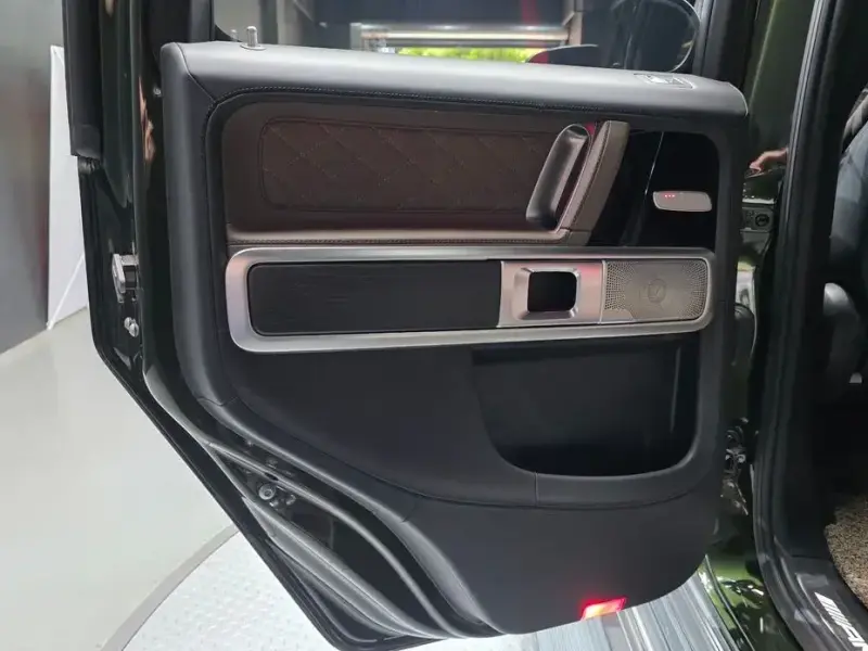2023 Mercedes-Benz G-Класс с пробегом 24 828 км