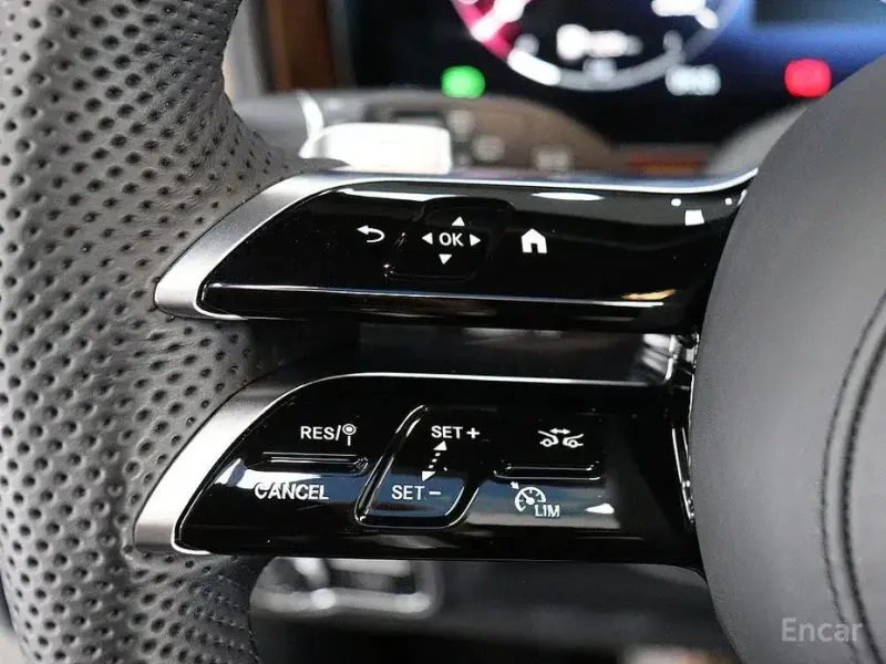 2025 Mercedes-Benz G-Класс с пробегом 5 550 км