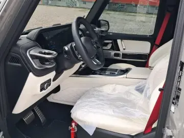 2025 Mercedes-Benz G-Класс с пробегом 9 915 км