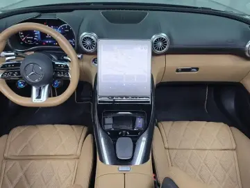2024 Mercedes-Benz SL-Класс AMG с пробегом 2 767 км