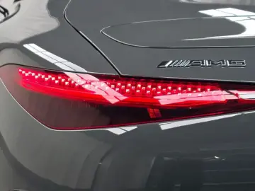 2024 Mercedes-Benz SL-Класс AMG с пробегом 2 767 км