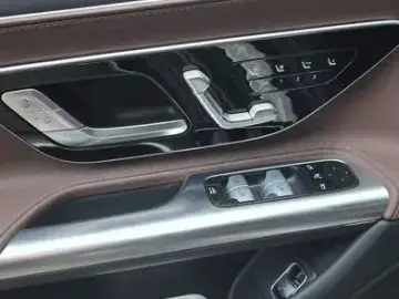 2024 Mercedes-Benz SL-Класс AMG с пробегом 3 000 км