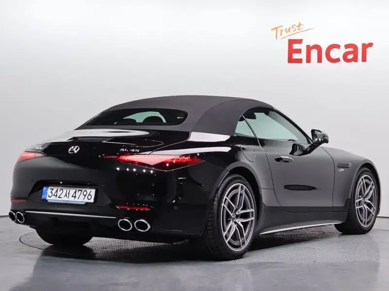2025 Mercedes-Benz SL-Класс AMG с пробегом 356 км