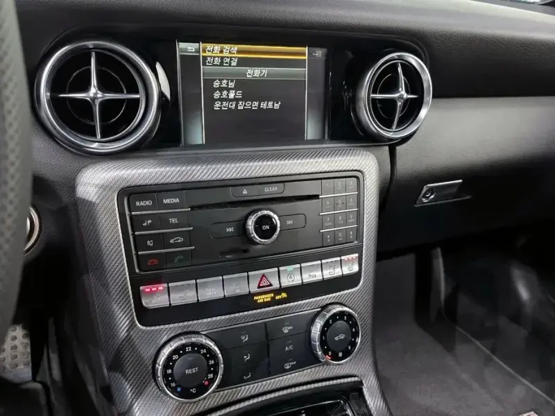 2017 Mercedes-Benz SLC с пробегом 28 336 км