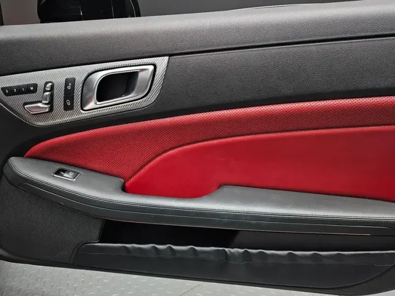 2017 Mercedes-Benz SLC с пробегом 49 396 км