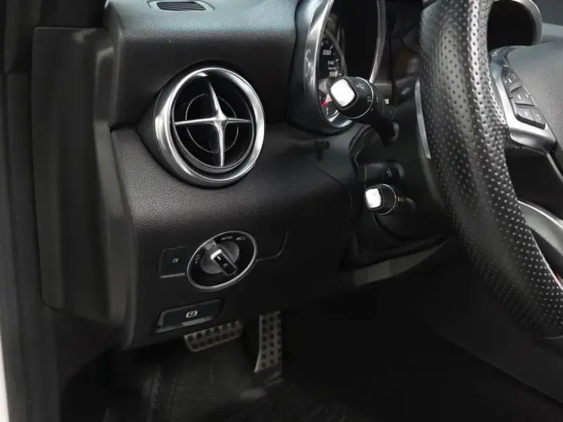 2017 Mercedes-Benz SLC с пробегом 84 721 км