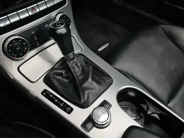 2015 Mercedes-Benz SLK-Класс с пробегом 99 019 км