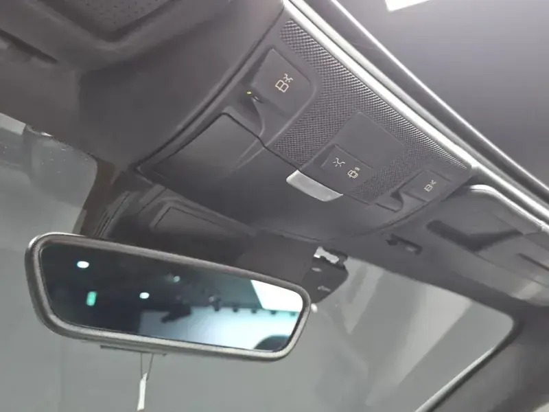 2015 Mercedes-Benz SLK-Класс с пробегом 99 019 км