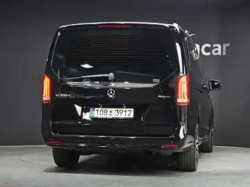 2021 Mercedes-Benz V-Класс с пробегом 112 594 км