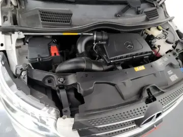 2020 Mercedes-Benz V-Класс с пробегом 35 099 км
