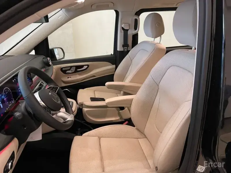 2025 Mercedes-Benz V-Класс с пробегом 19 км