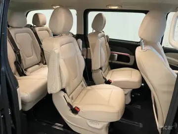 2025 Mercedes-Benz V-Класс с пробегом 19 км